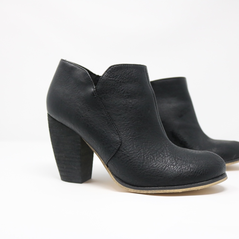 Black Booties